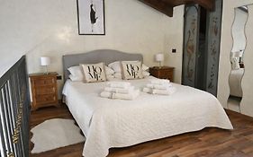 Bilocale Dafne Abbadesse Guest House